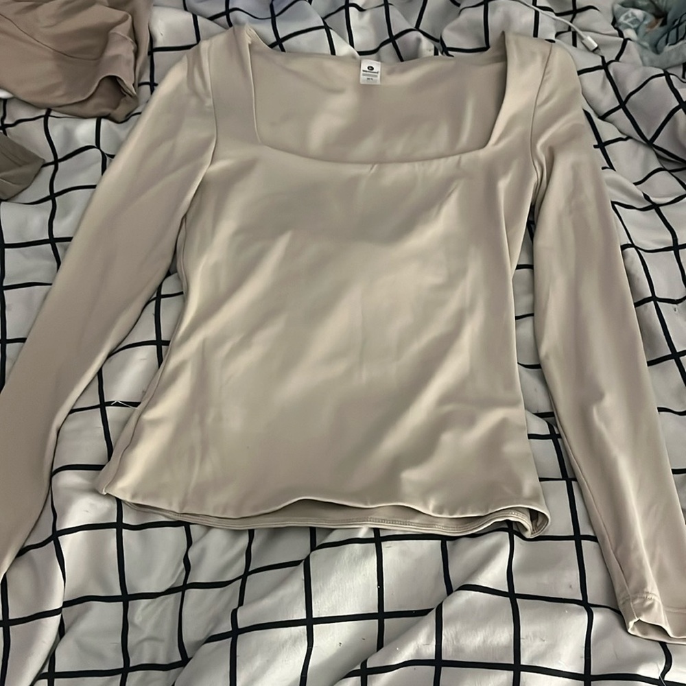 Beige square neck fitted long sleeve